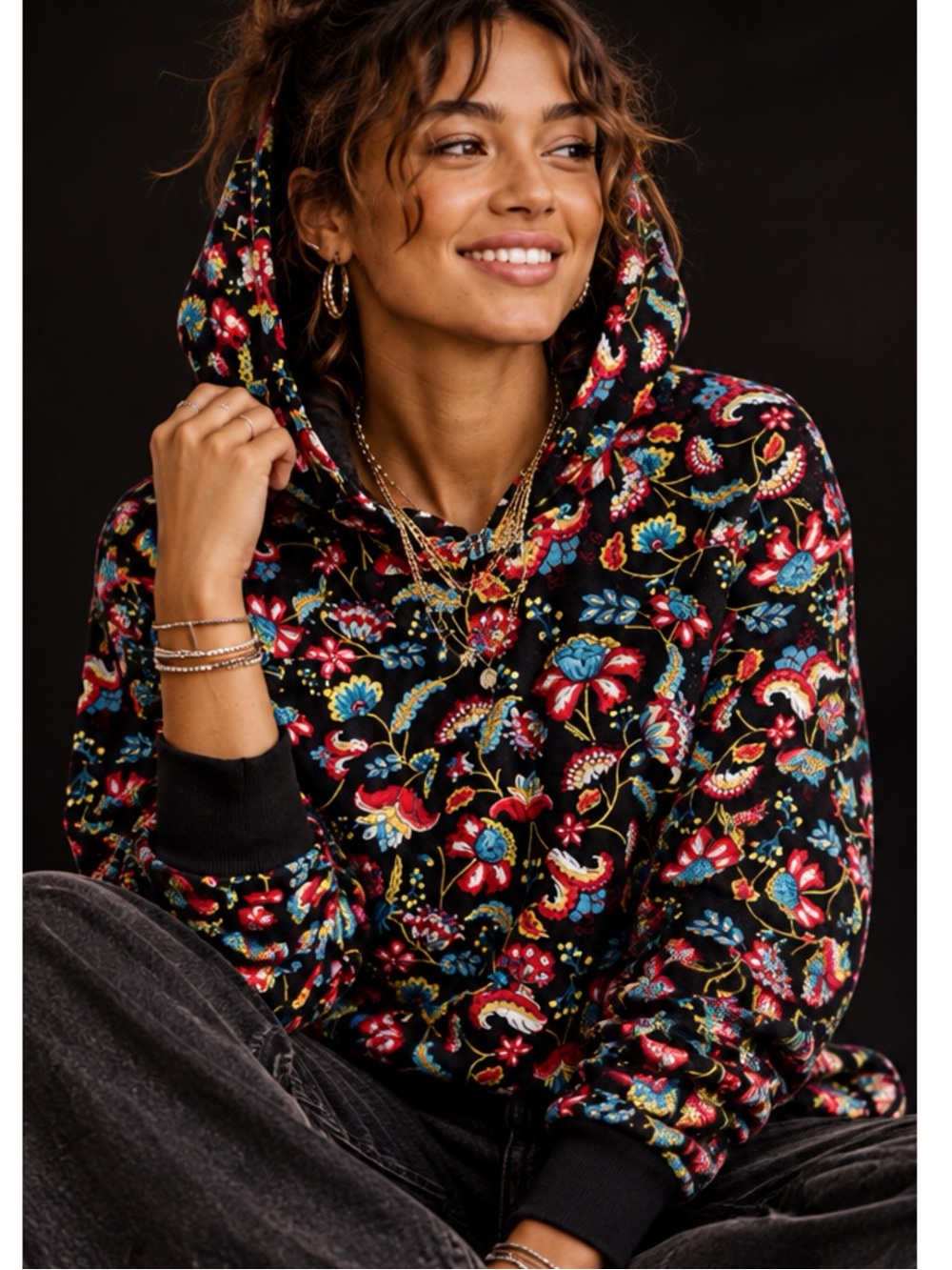 MASSEYS Women’s Whimsical Garden Hoodie Black Floral Knit Sweater Size Large
